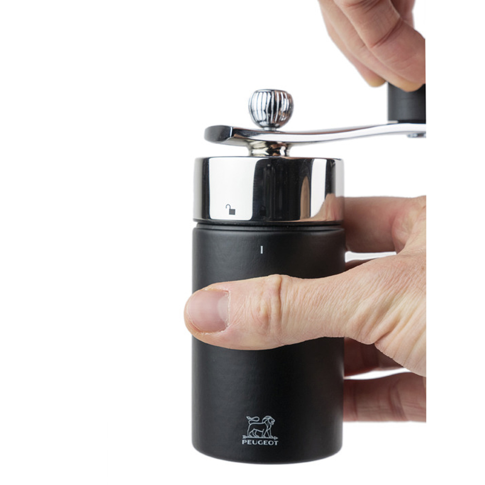 Cối Xay Hạt Nhục Đậu Khấu Peugeot Isen 39639 15cm 